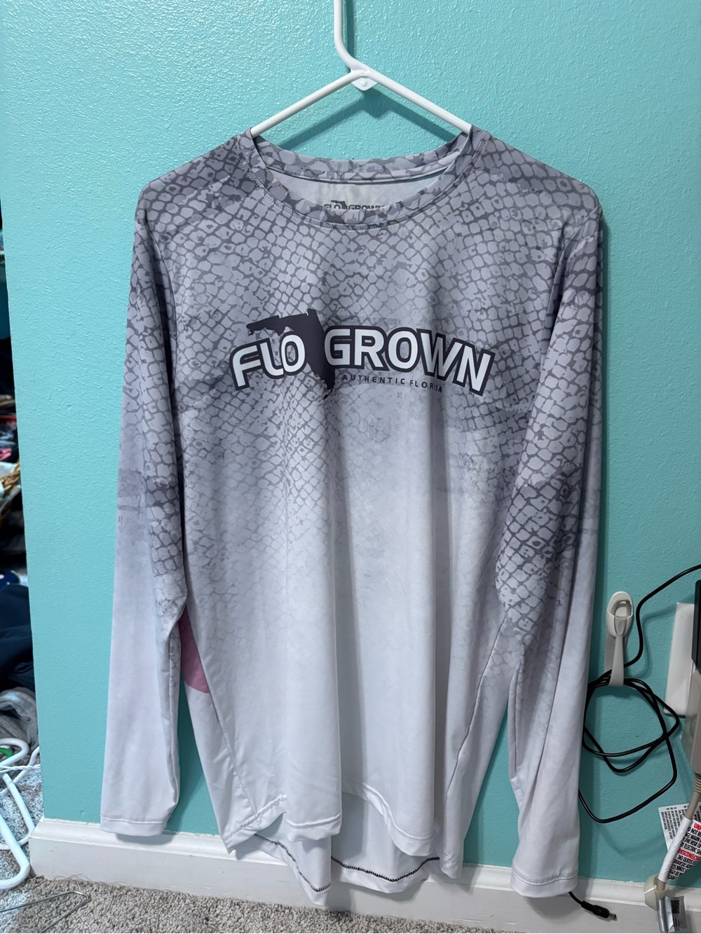FLO GROWN Long Sleeve Performance Shirt - Gray Snakeprint